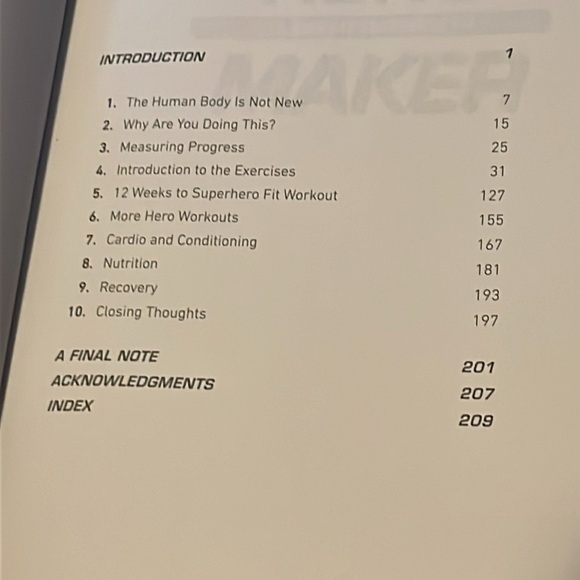 Hero Maker Workout Guide: 12 weeks to superhero fit by Duffy Gaver - Picture 3 of 3